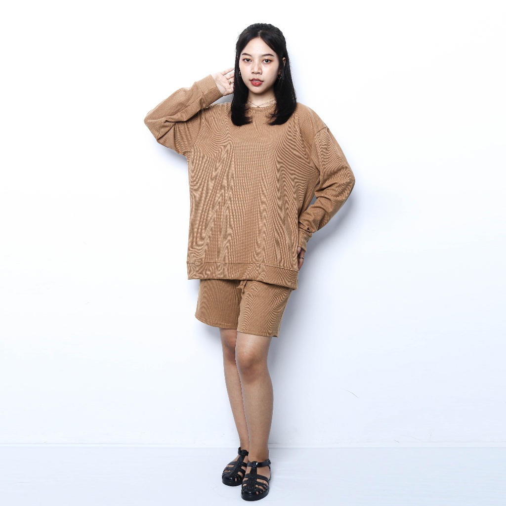 Setelan Sweater dan Celana Oversize Unisex | Oneset Oversize Unisex Waffle Lengan Panjang Bahan Knit Waffle by Obasic.id LATTE