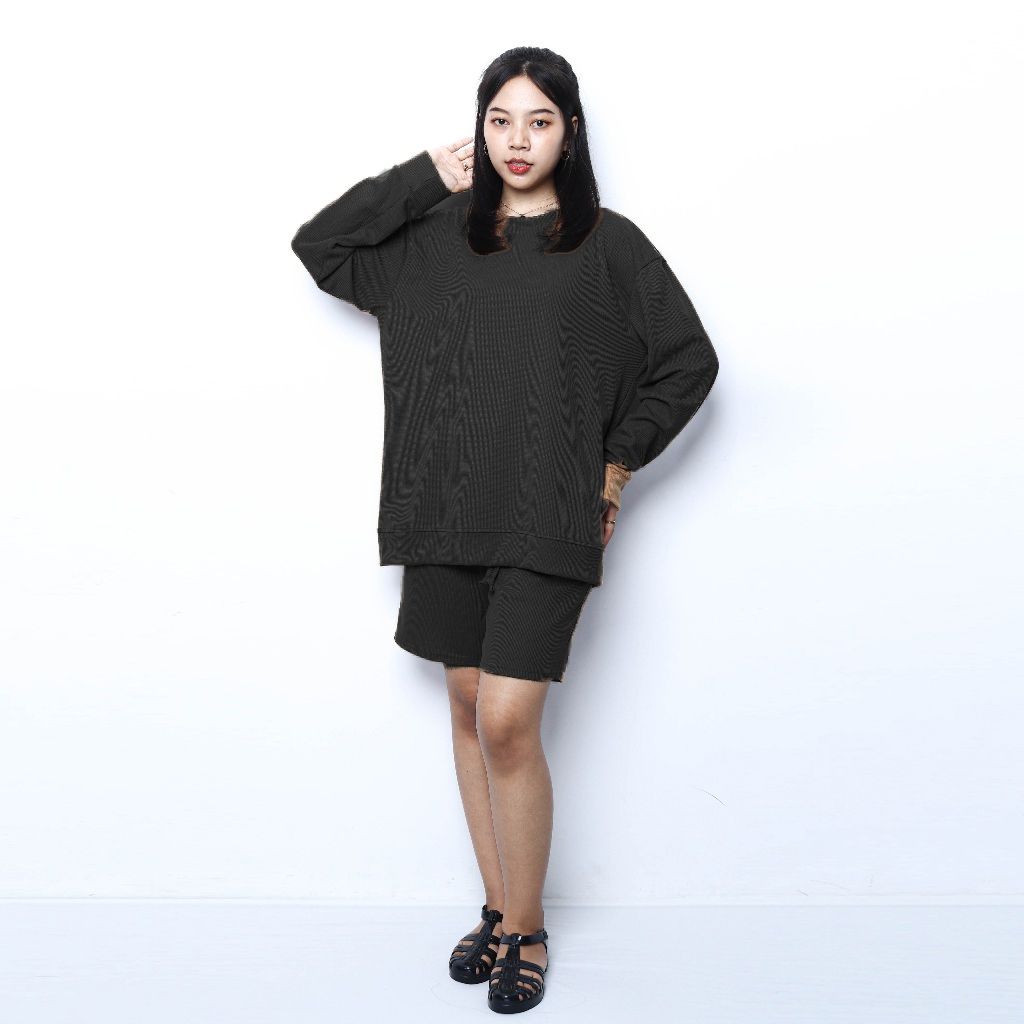 Setelan Sweater dan Celana Oversize Unisex | Oneset Oversize Unisex Waffle Lengan Panjang Bahan Knit Waffle by Obasic.id HITAM