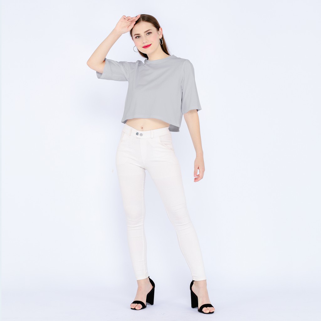 Crop Tee by Youniq sampul