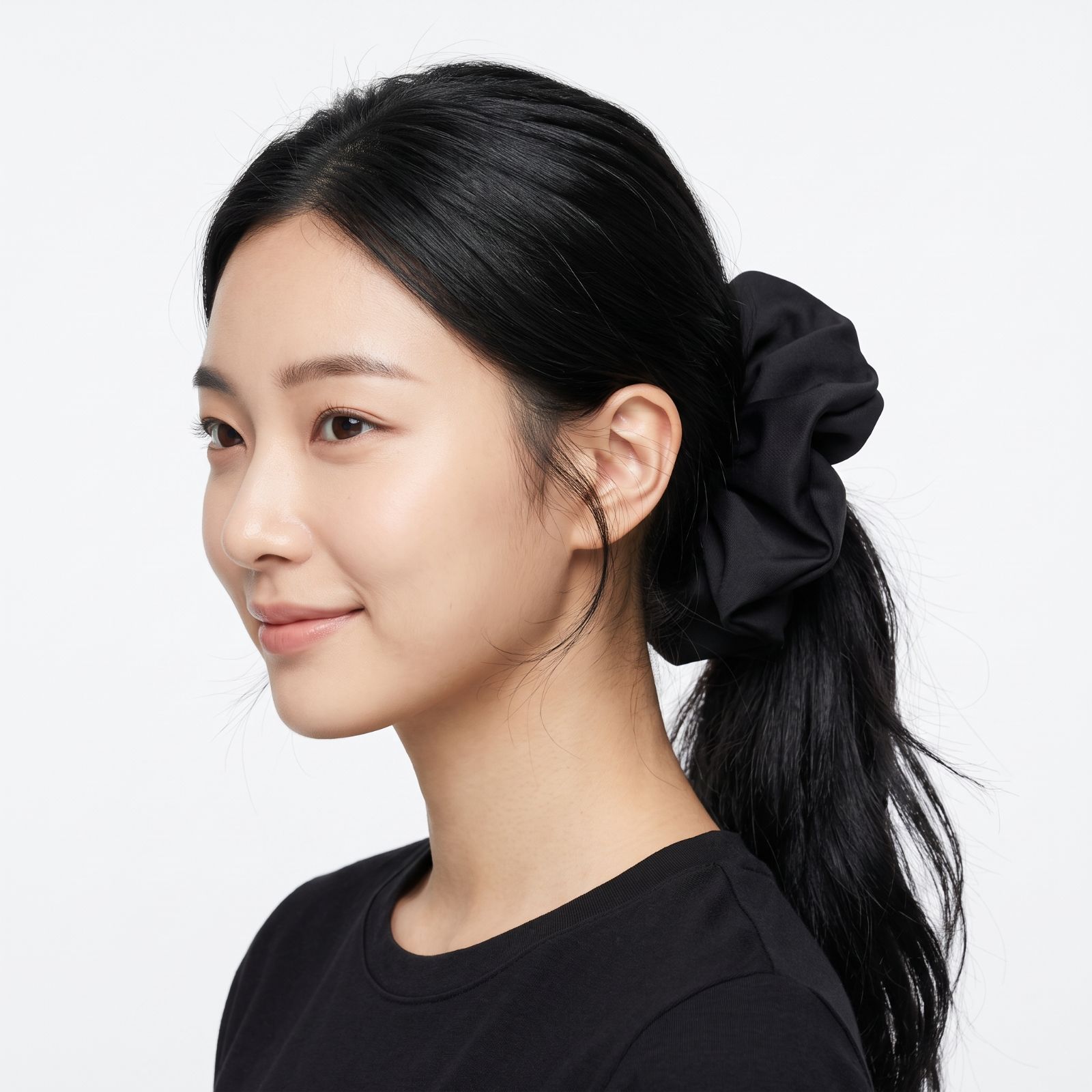 Luna Scuba Oversized Scrunchie sampul