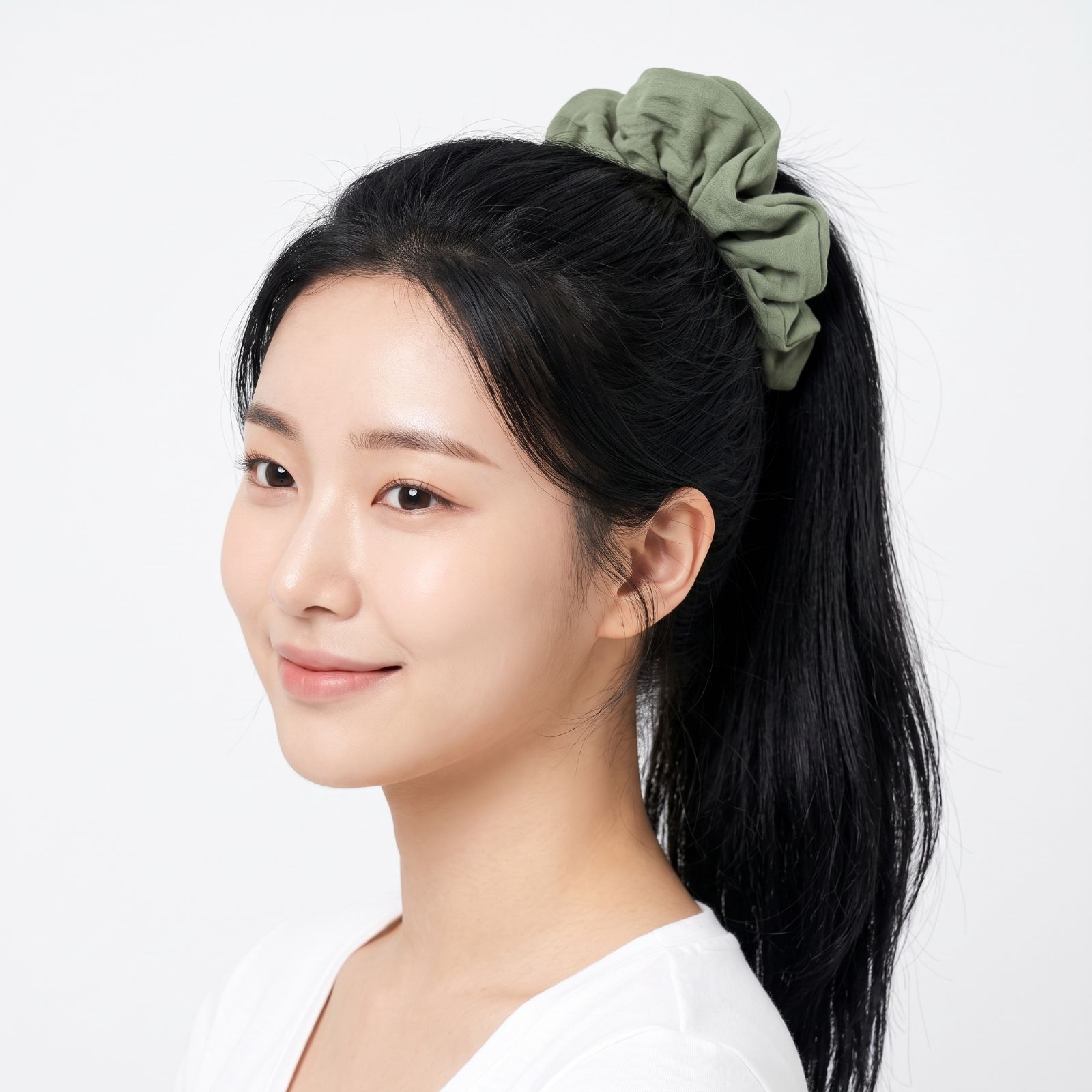 Sora Linen Oversized Scrunchie sampul