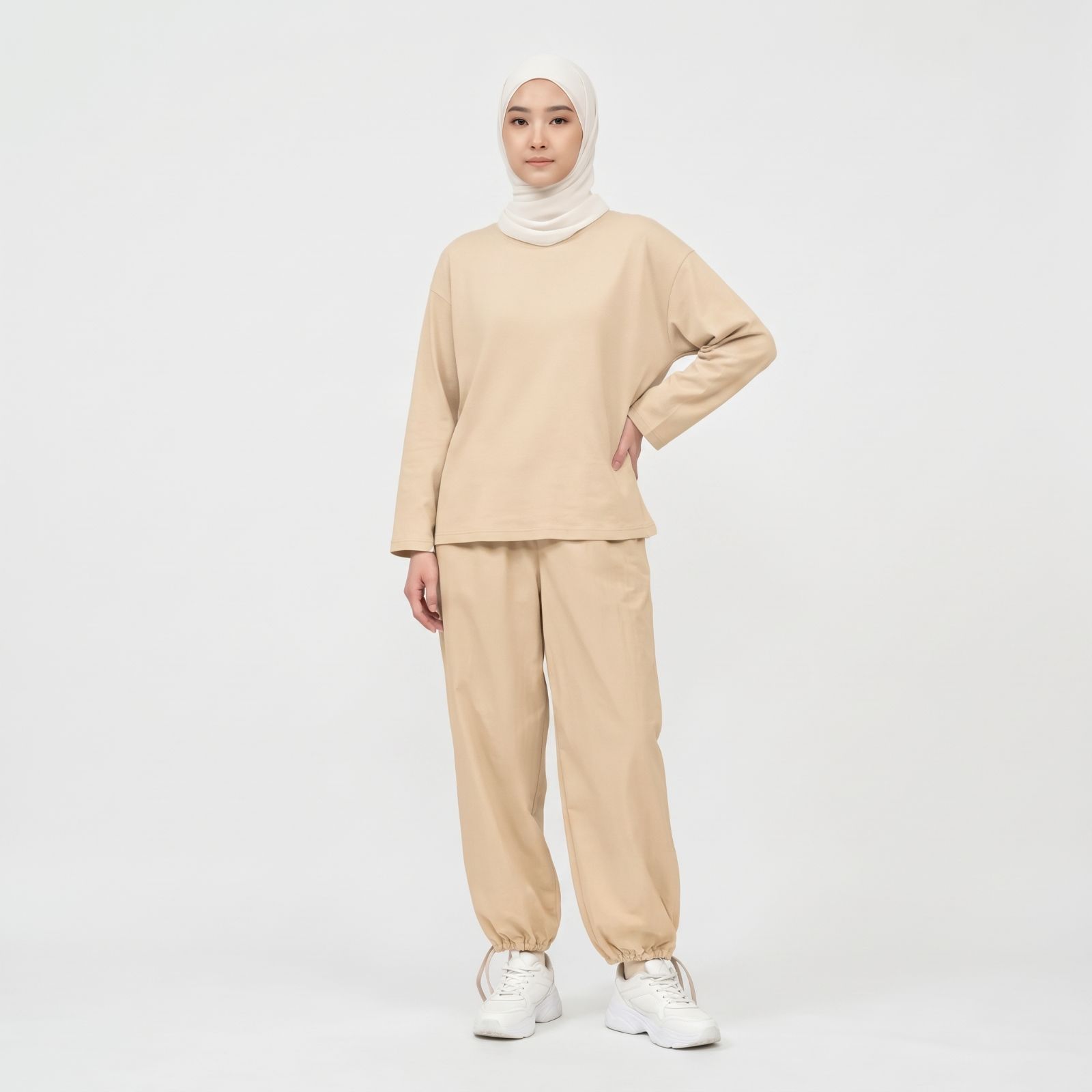 Set Baju Olahraga Wanita Lengan Panjang & Celana Jogger Katun Adem Premium CREAM