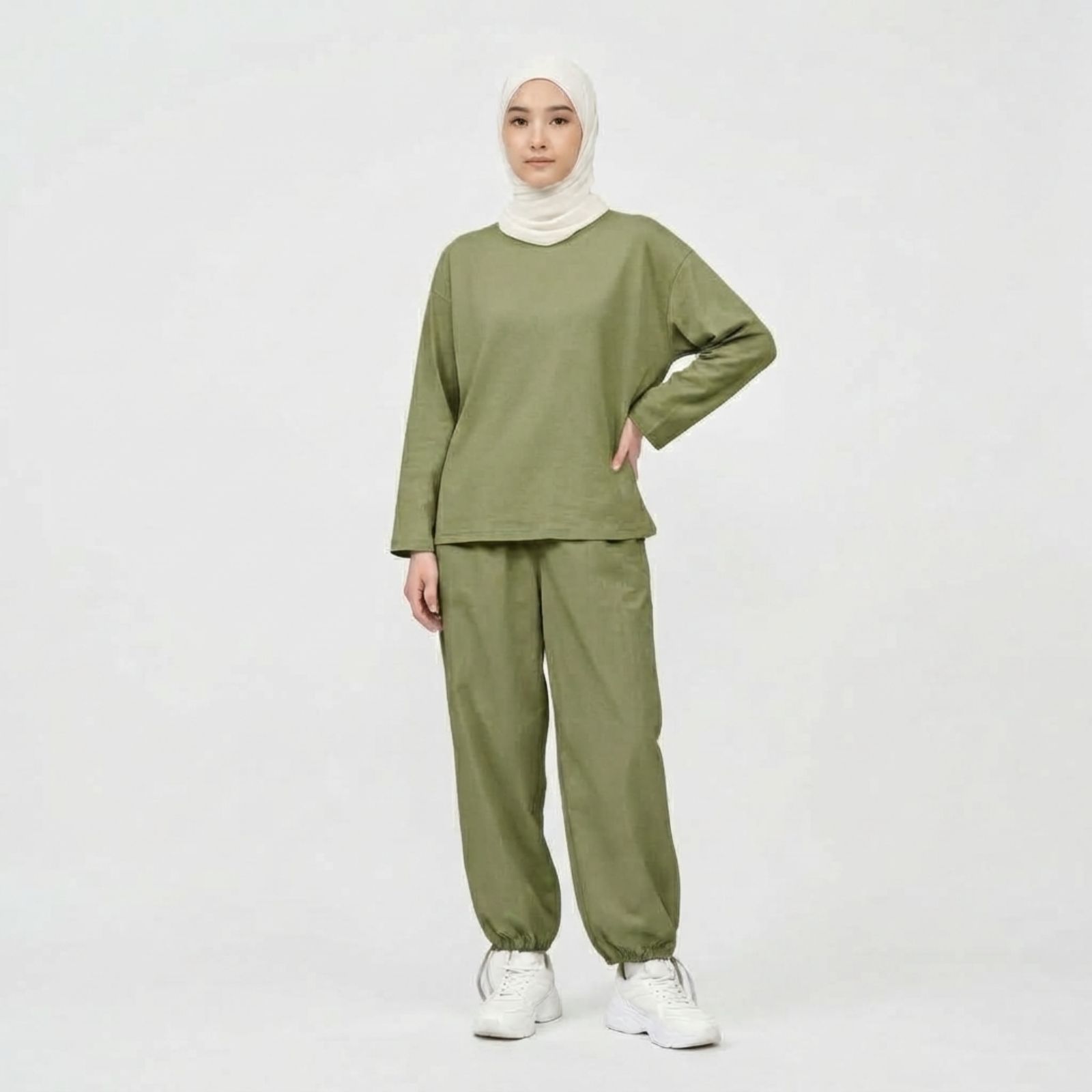 Set Baju Olahraga Wanita Lengan Panjang & Celana Jogger Katun Adem Premium OLIVE