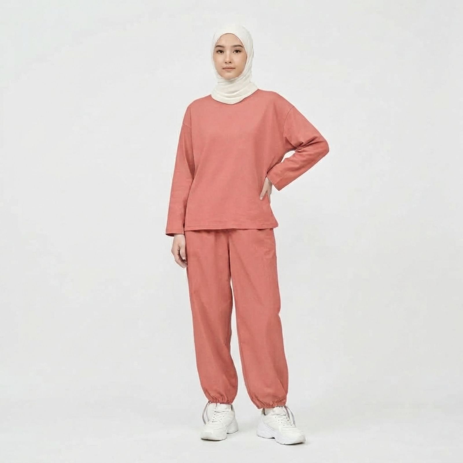 Set Baju Olahraga Wanita Lengan Panjang & Celana Jogger Katun Adem Premium SALEM