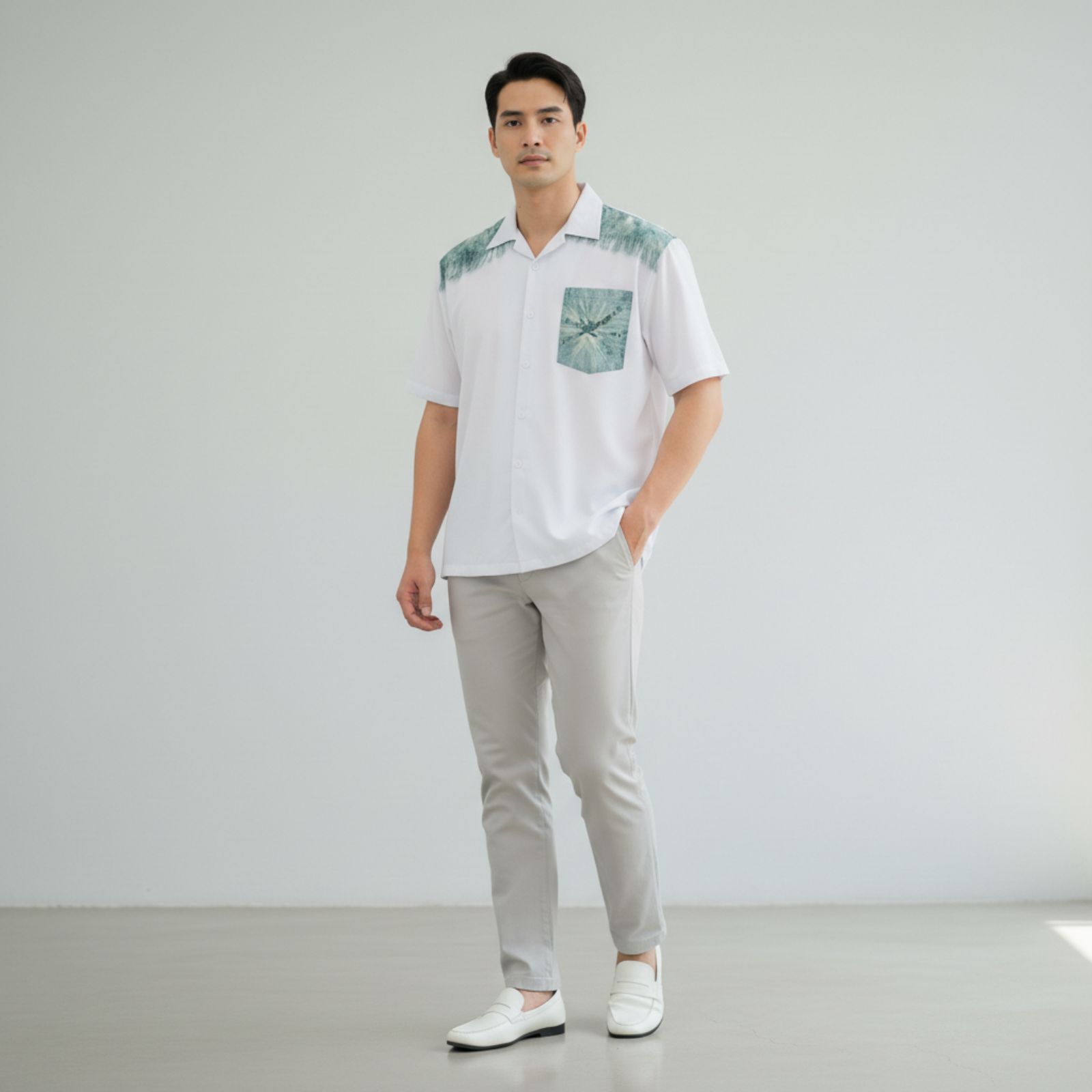 Manung Batik Shirt - Premium Men's Short-Sleeved Cotton x Batik