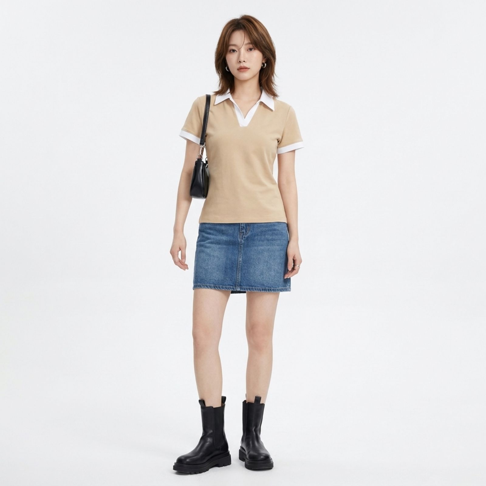 Elvara Chic Polo Tee – Premium Collection sampul