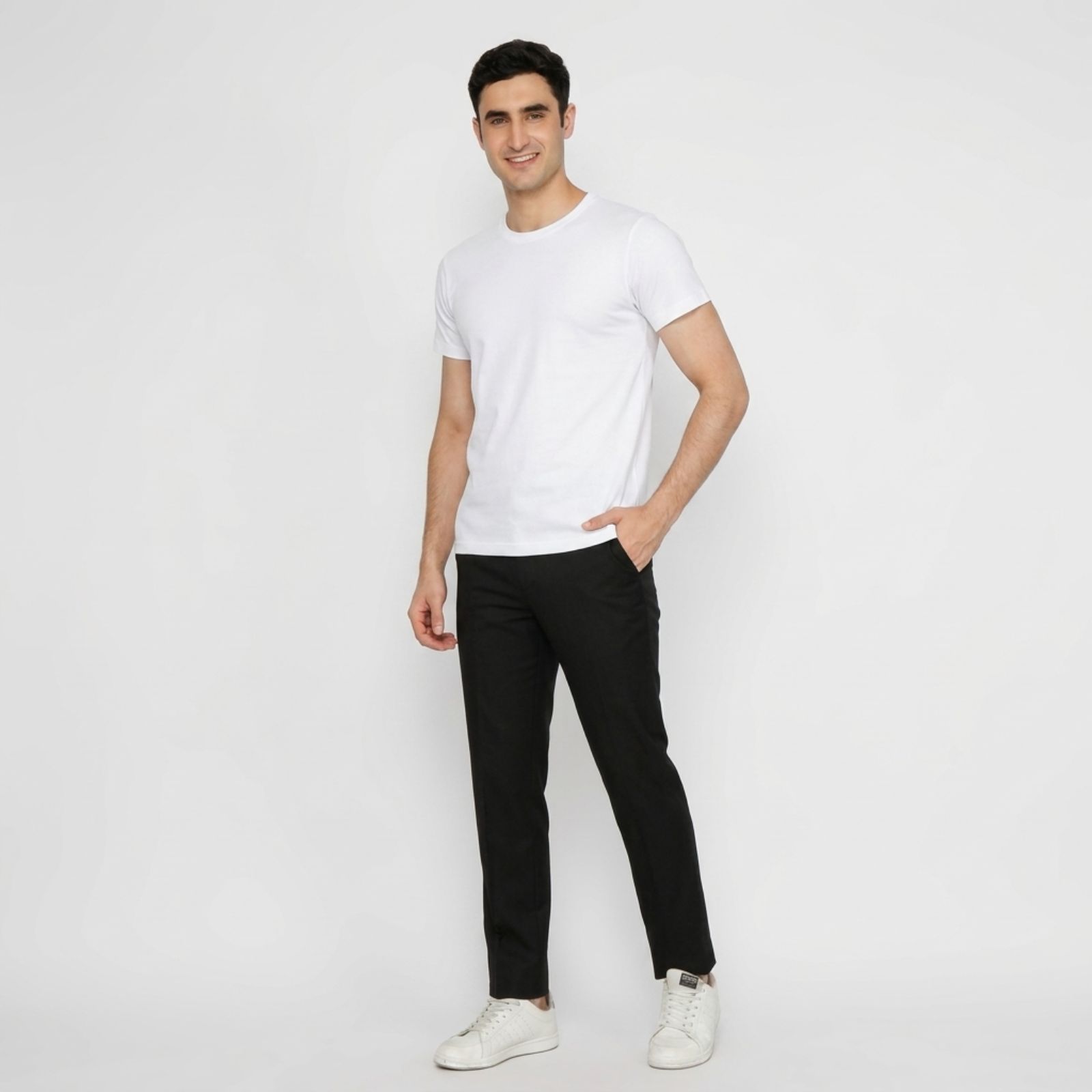 KAOS POLOS LENGAN PENDEK KATUN COMBED 30S By YOUNIQ WHITE